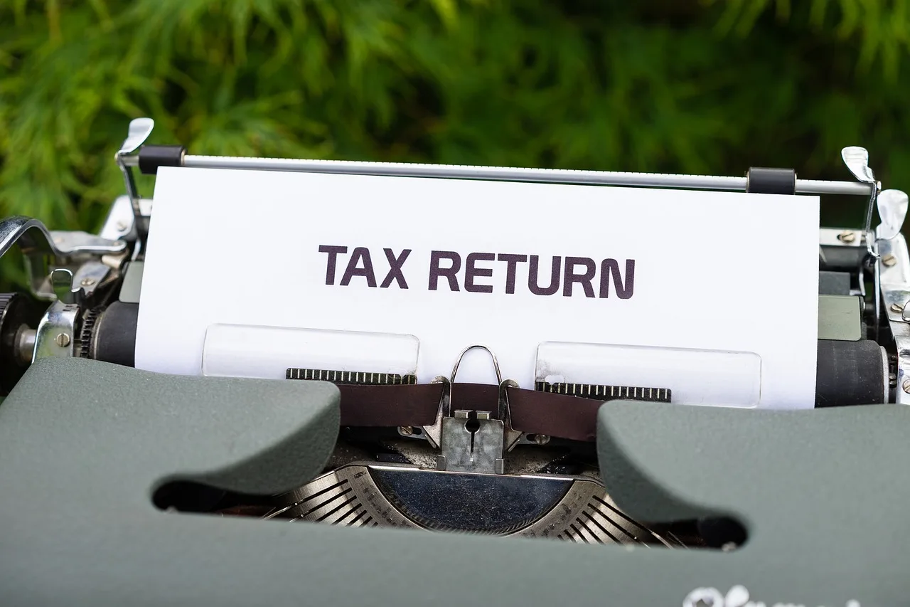 typewriter, tax return, government, money, income, percentage, word, tax return, tax return, tax return, tax return, tax return. Nine sales tax filing errors and how each becomes a bill